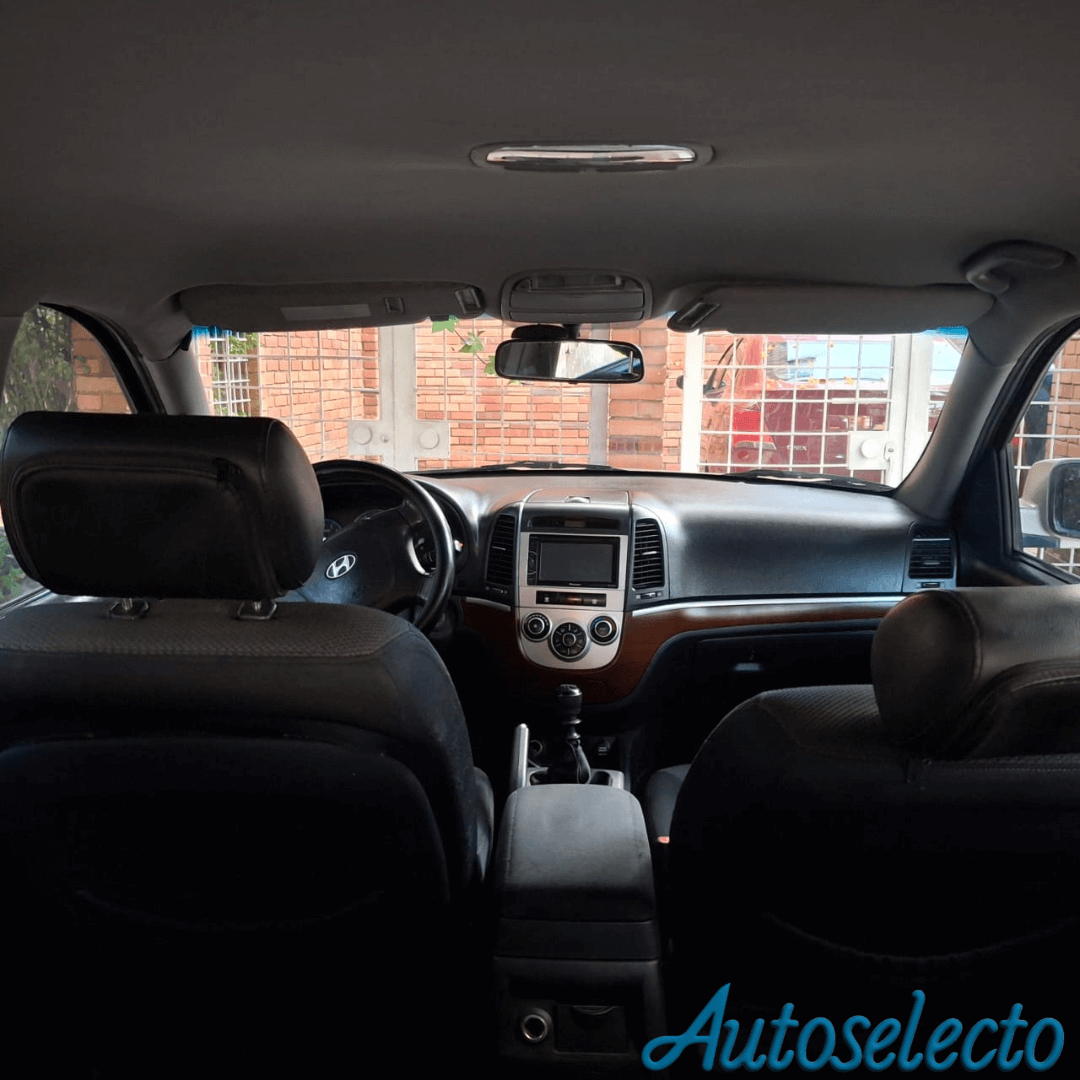 Hyundai Santa Fe 4x4 . 2.7 Cc