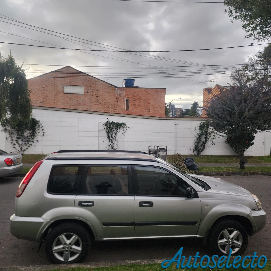 Nissan Xtrail 2.5 4x4