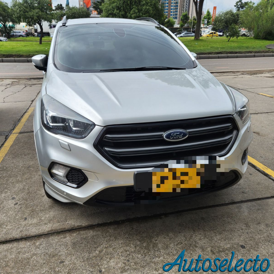 Ford Escape ST LINE