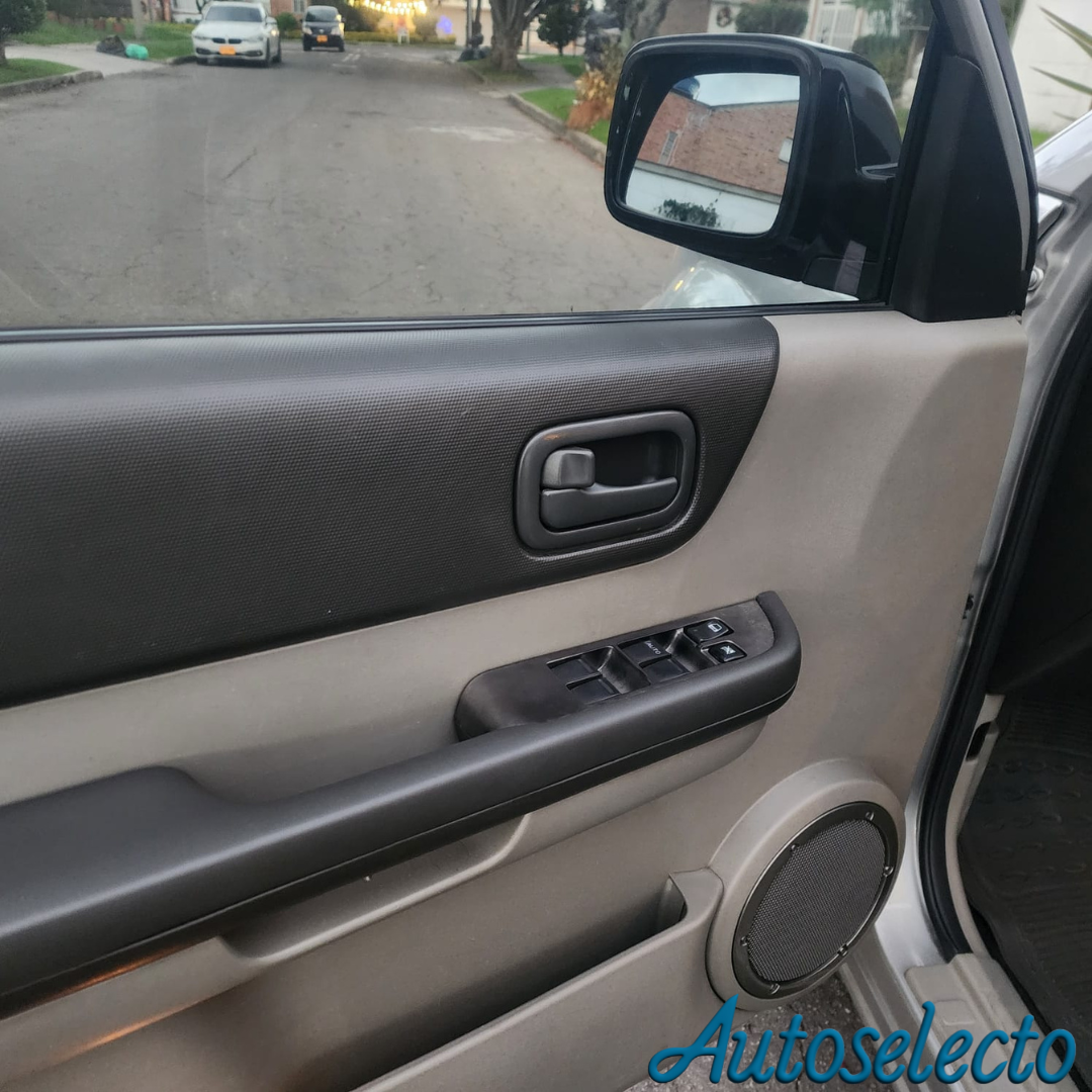 Nissan Xtrail 2.5 4x4