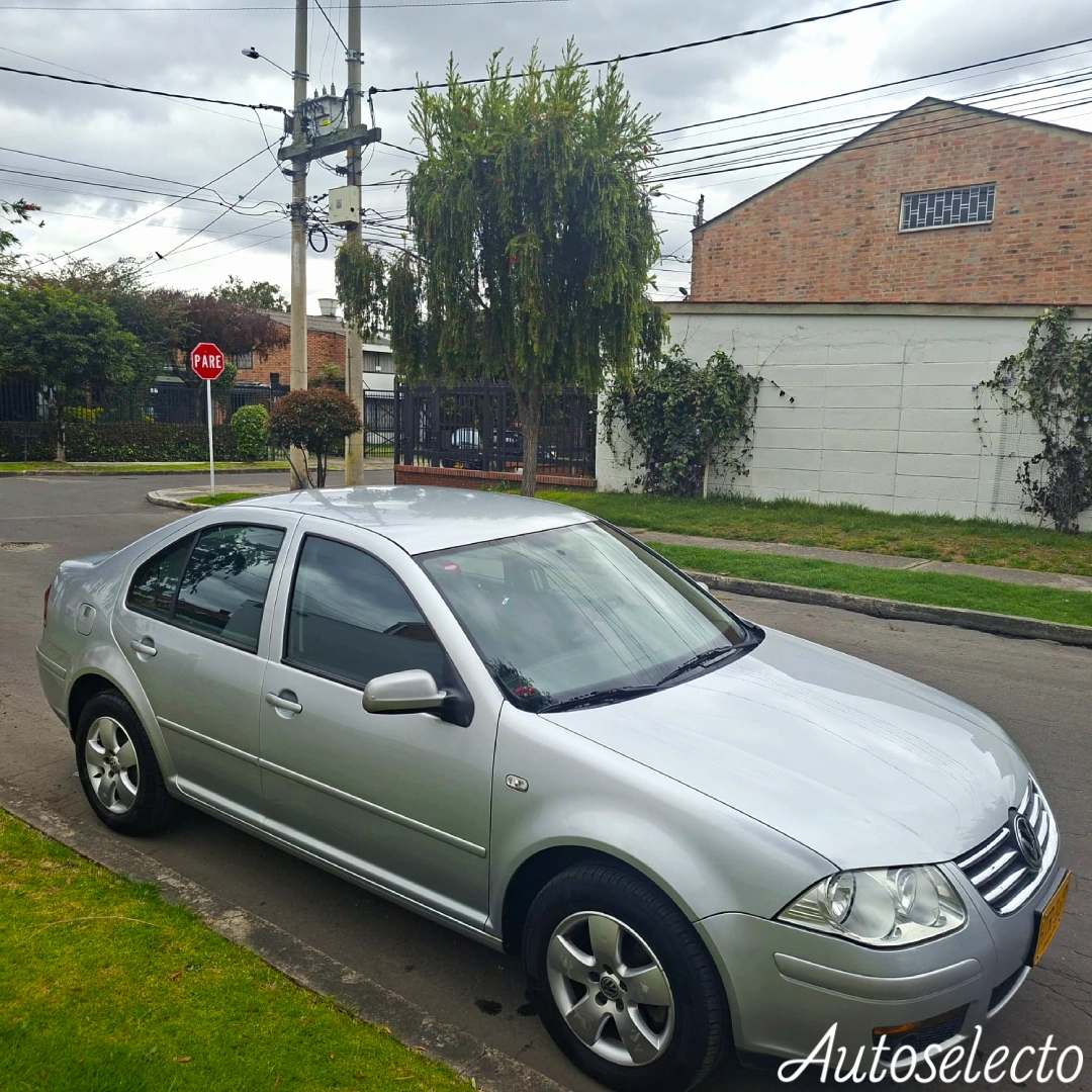 VOLKSWAGEN JETTA EUROPA CLASICO 2.0 2014