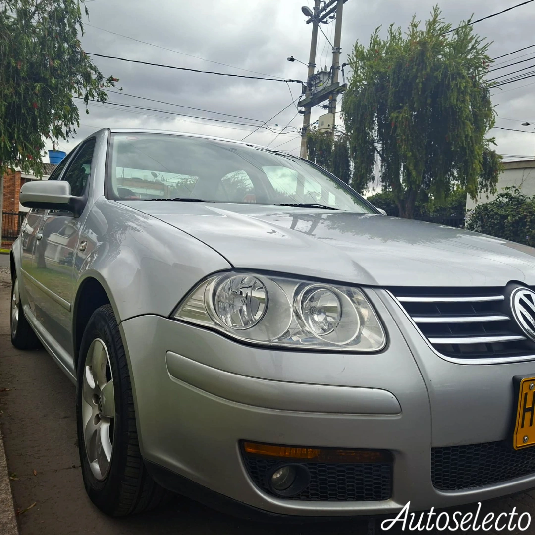 VOLKSWAGEN JETTA EUROPA CLASICO 2.0 2014