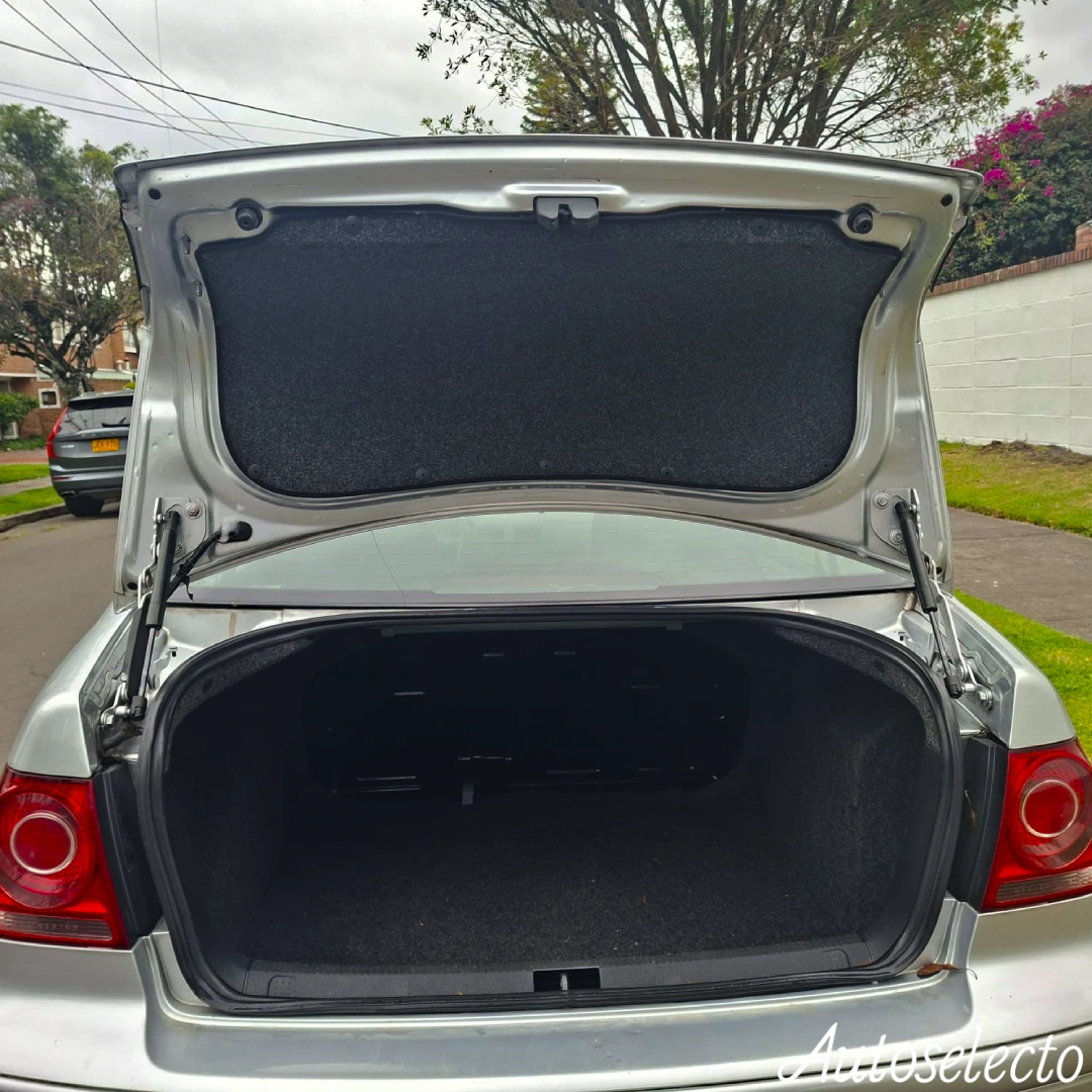 VOLKSWAGEN JETTA EUROPA CLASICO 2.0 2014