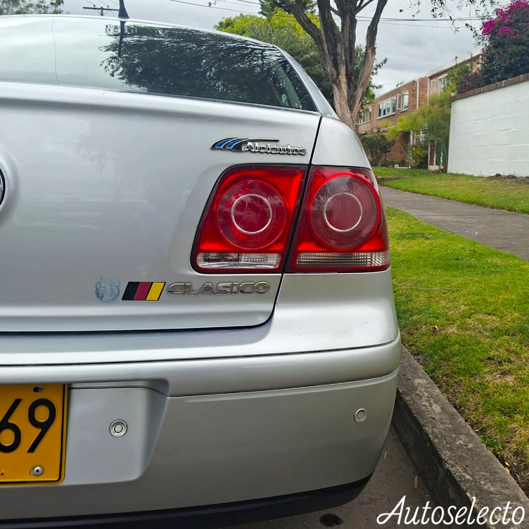 VOLKSWAGEN JETTA EUROPA CLASICO 2.0 2014