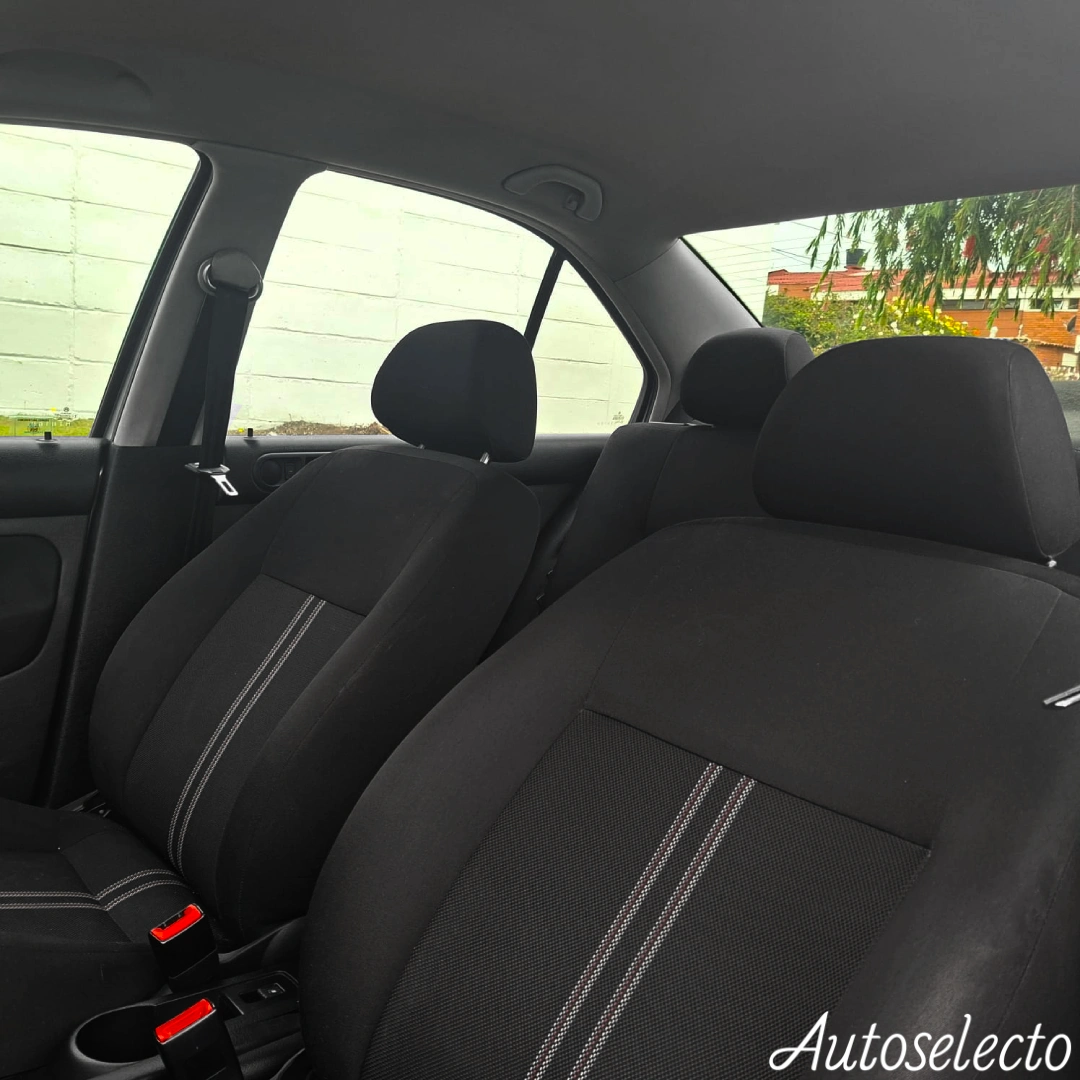 VOLKSWAGEN JETTA EUROPA CLASICO 2.0 2014