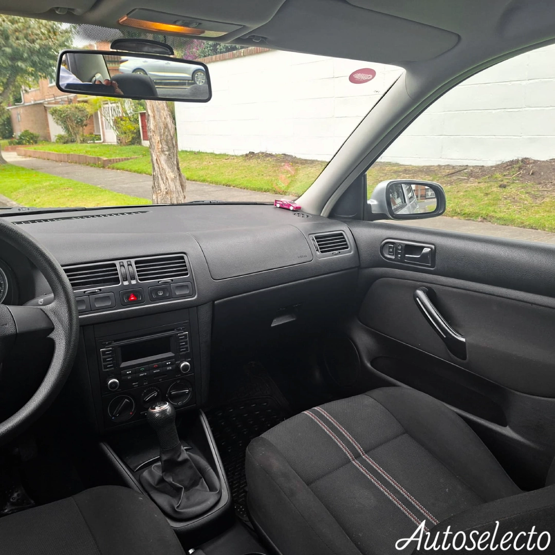 VOLKSWAGEN JETTA EUROPA CLASICO 2.0 2014