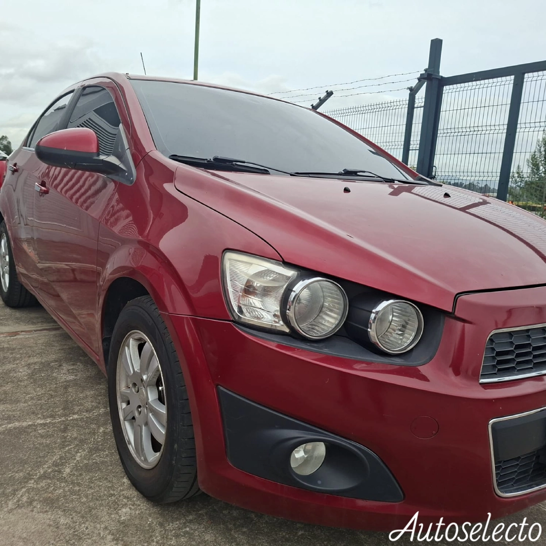 CHEVROLET SONIC 1.6 2014