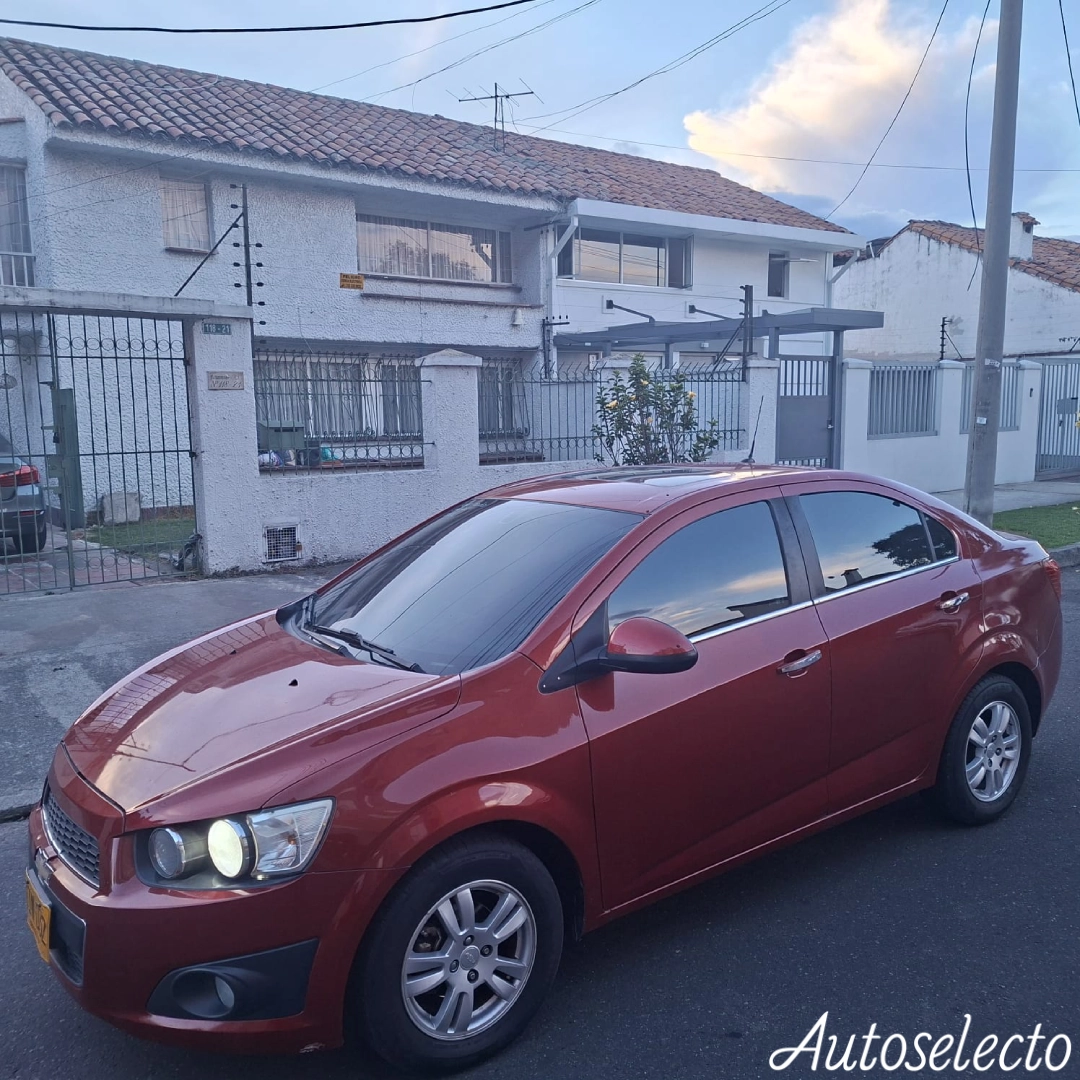 CHEVROLET SONIC 1.6 2014