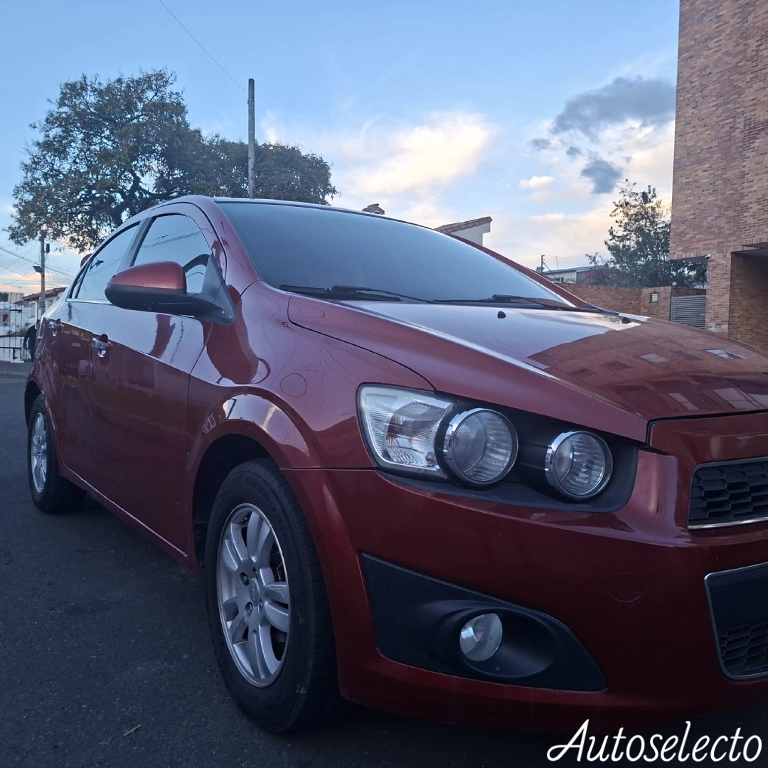 CHEVROLET SONIC 1.6 2014