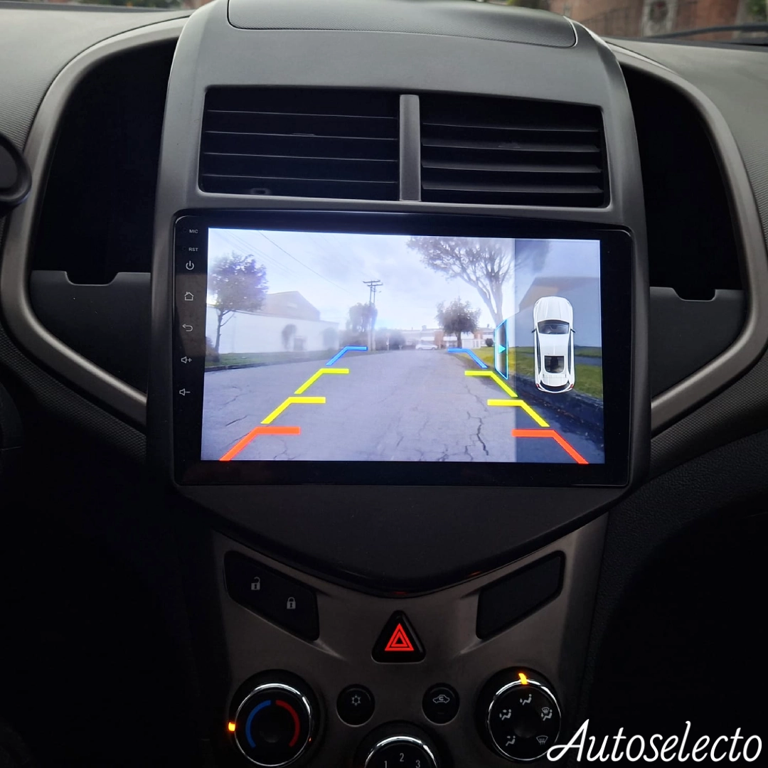 CHEVROLET SONIC LT 1.6 2014