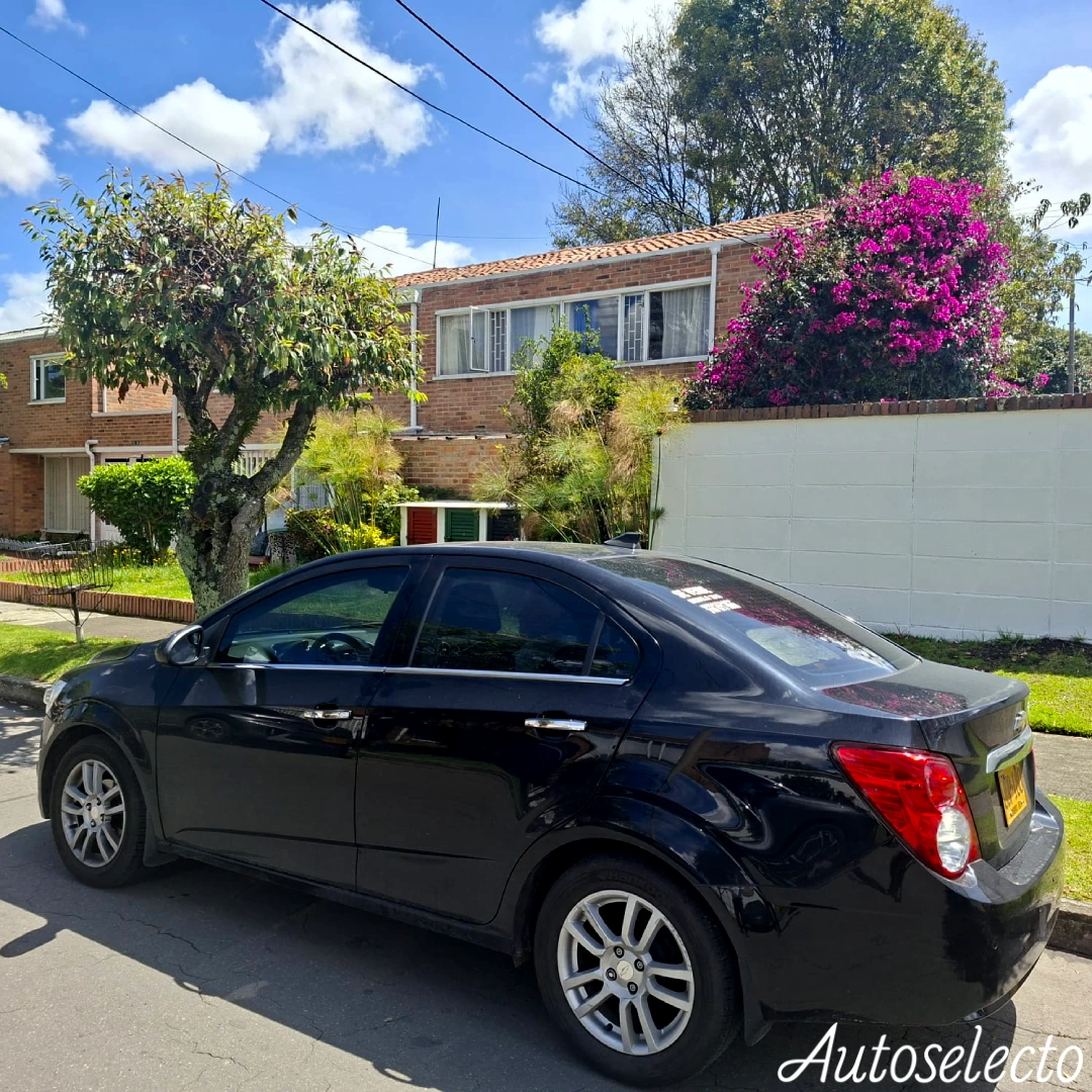 CHEVROLET SONIC 1.6 2016