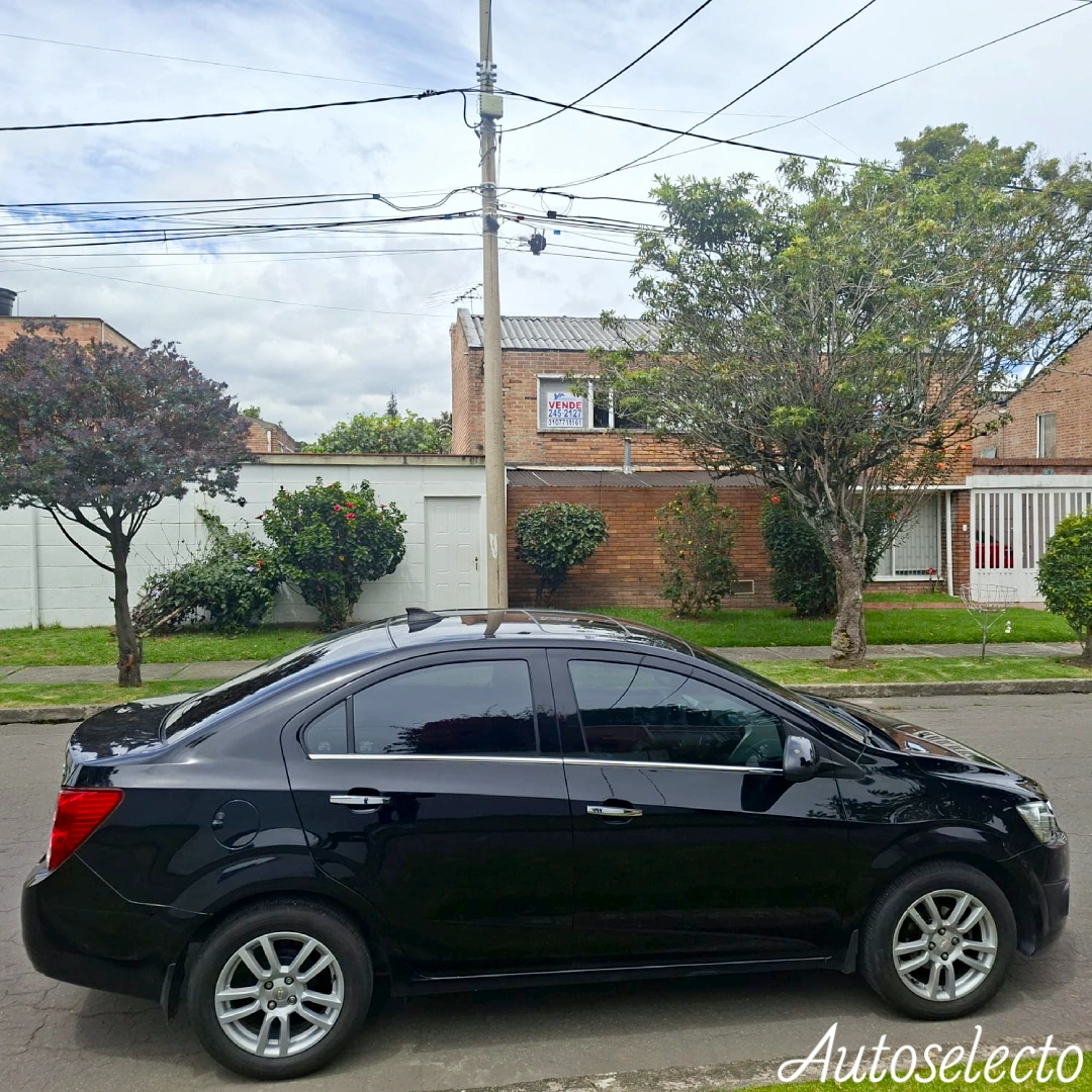 CHEVROLET SONIC LT 1.6 2016