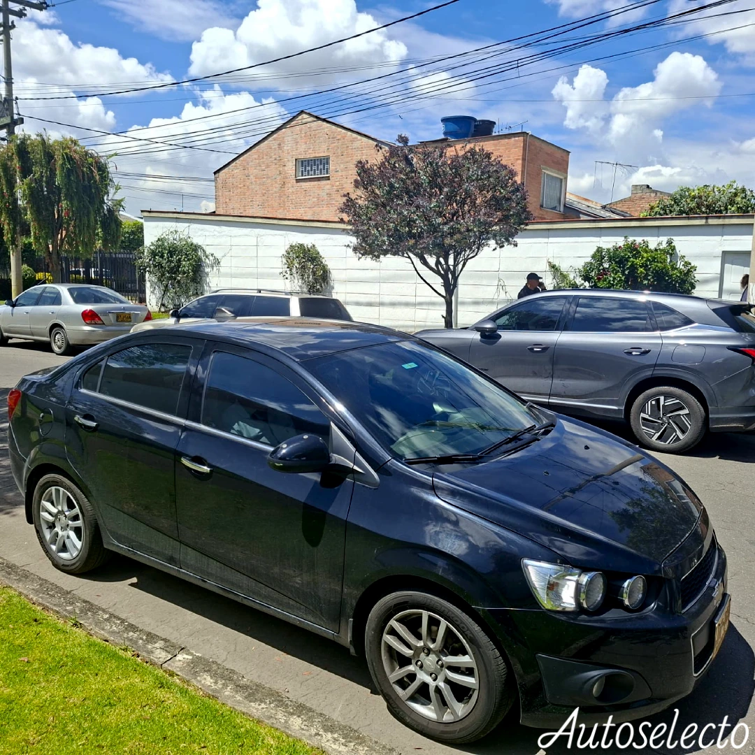 CHEVROLET SONIC 1.6 2016
