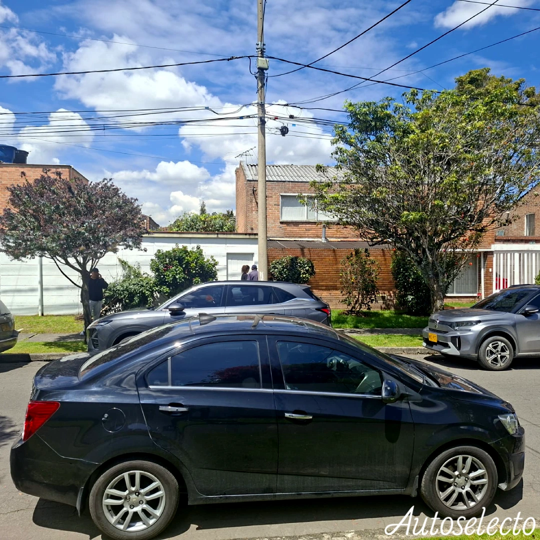 CHEVROLET SONIC 1.6 2016