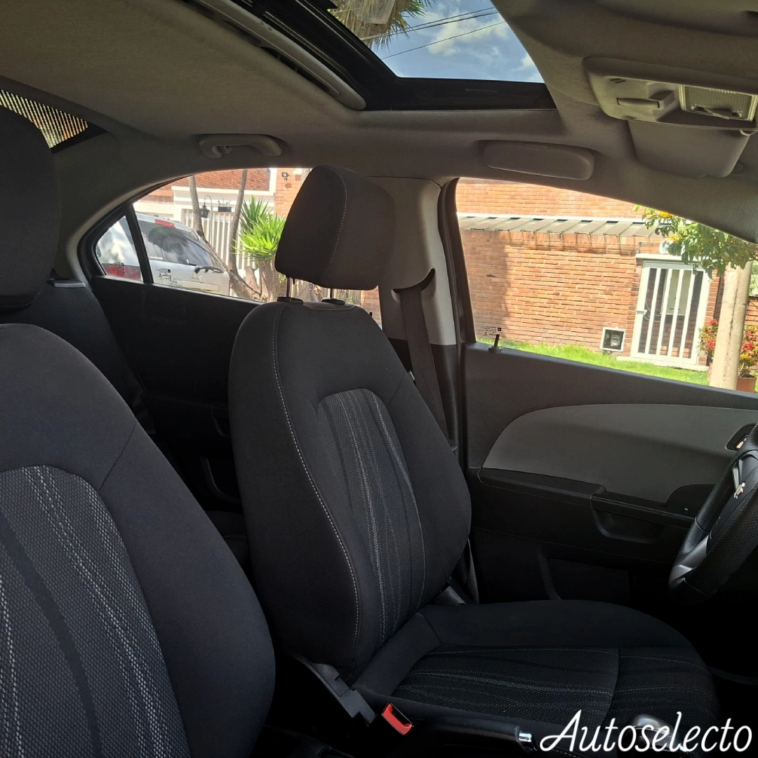 CHEVROLET SONIC 1.6 2016
