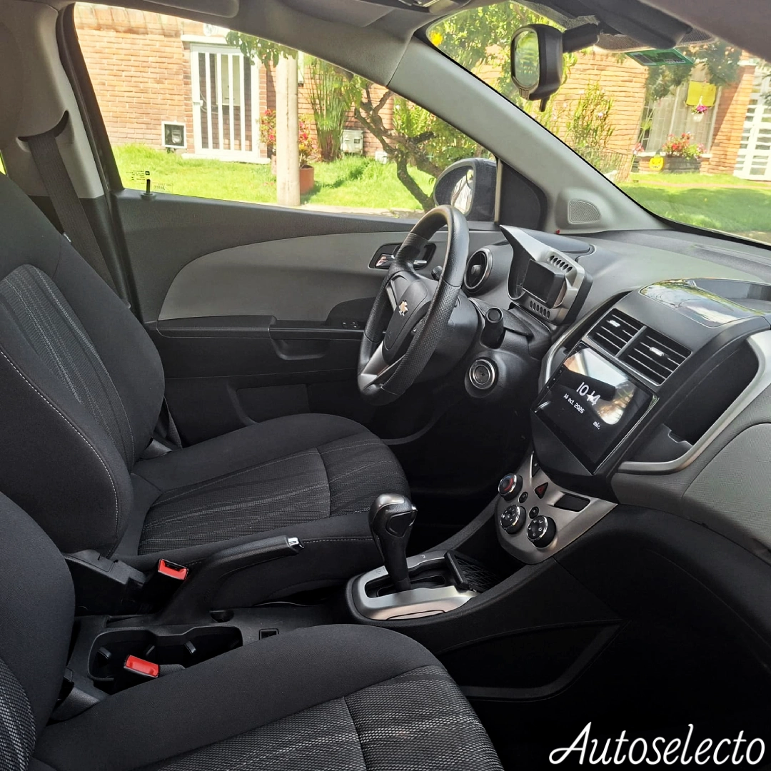 CHEVROLET SONIC 1.6 2016