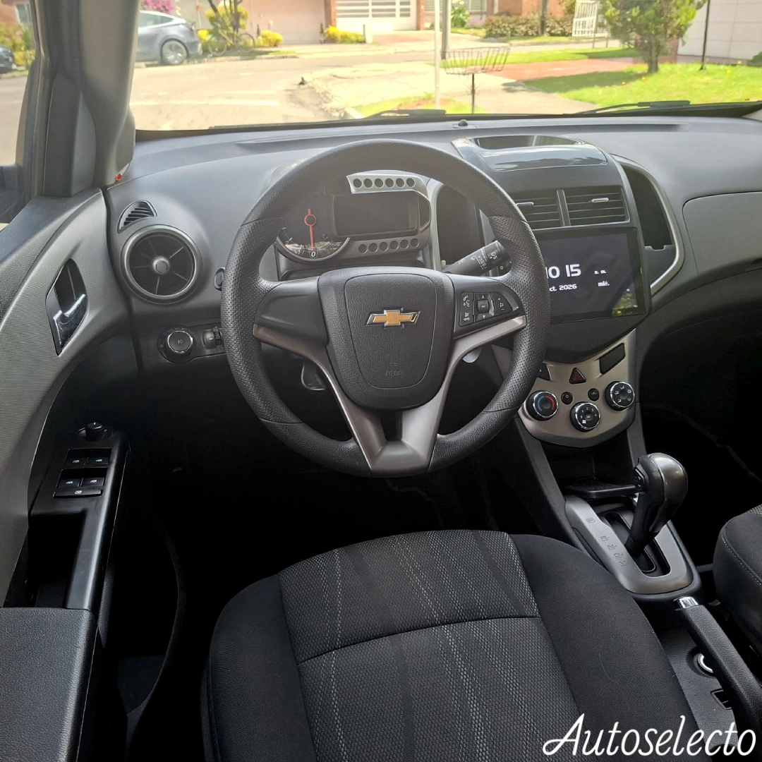 CHEVROLET SONIC 1.6 2016