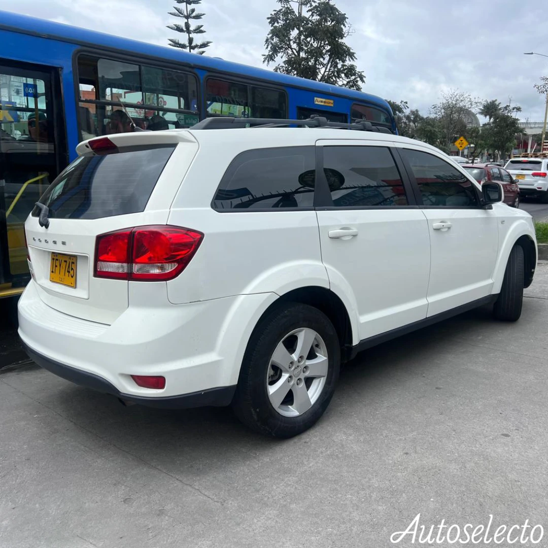 Dodge Journey SE