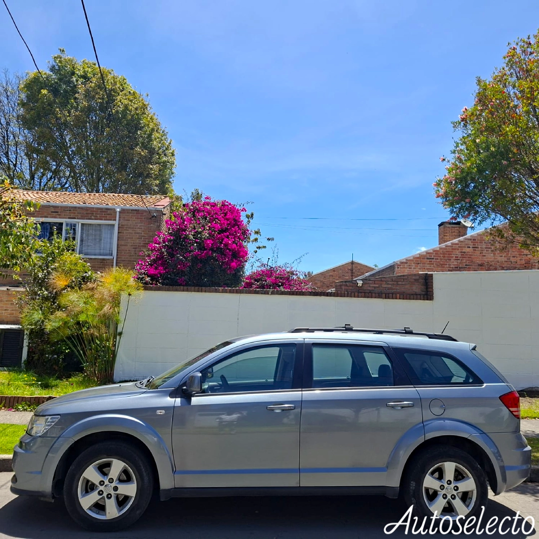 DODGE JOURNEY SXT 2.4 2010