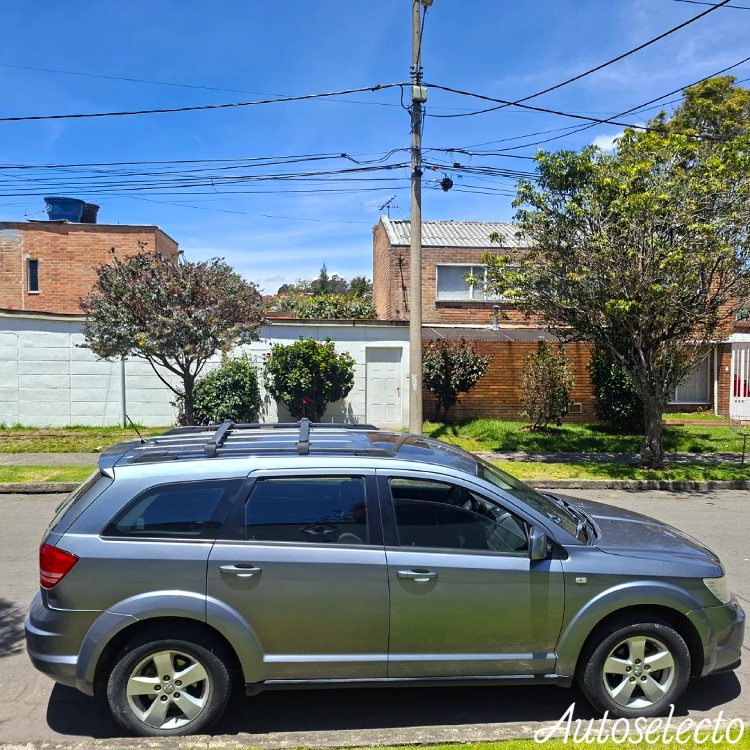 DODGE JOURNEY SXT 2.4 2010