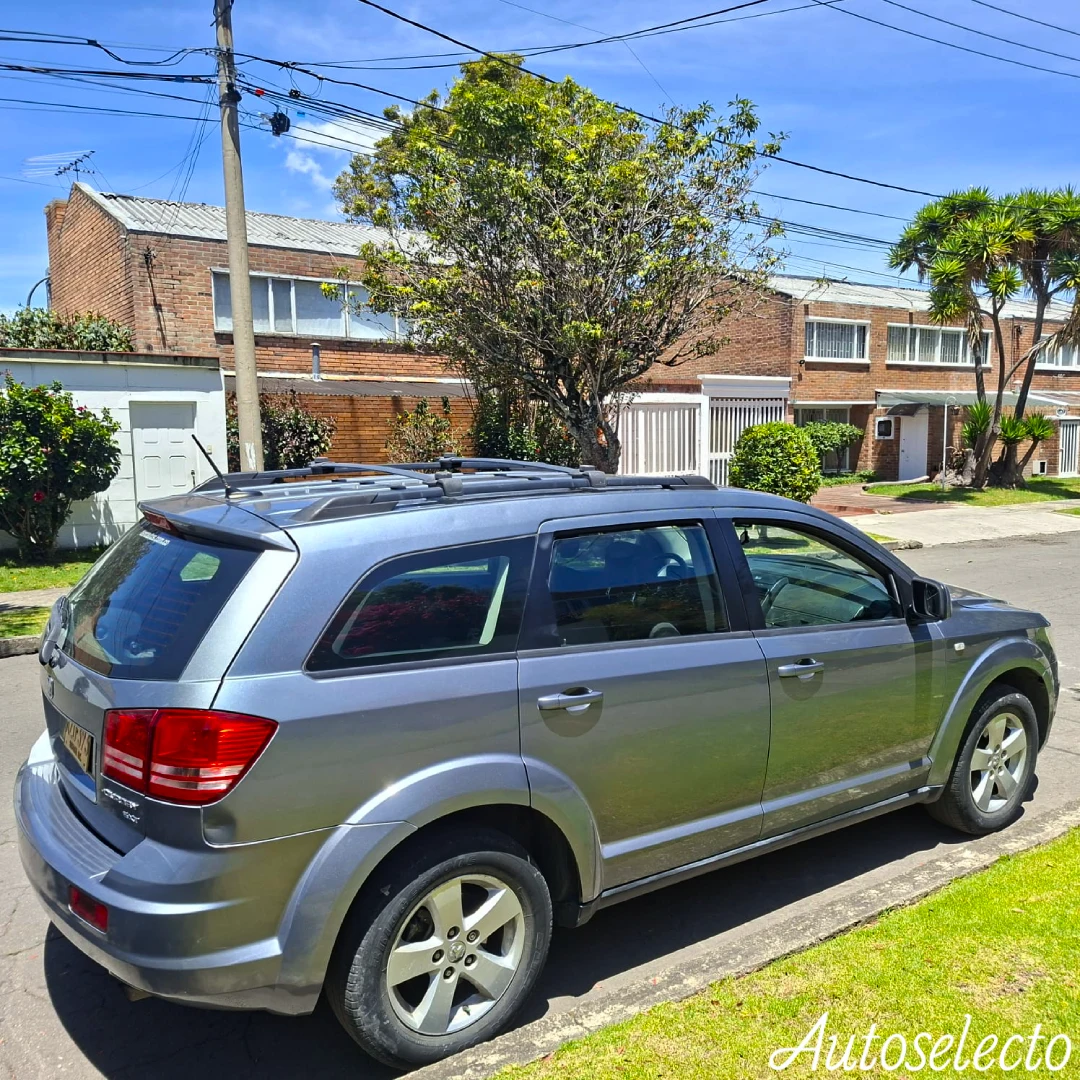 DODGE JOURNEY SXT 2.4 2010