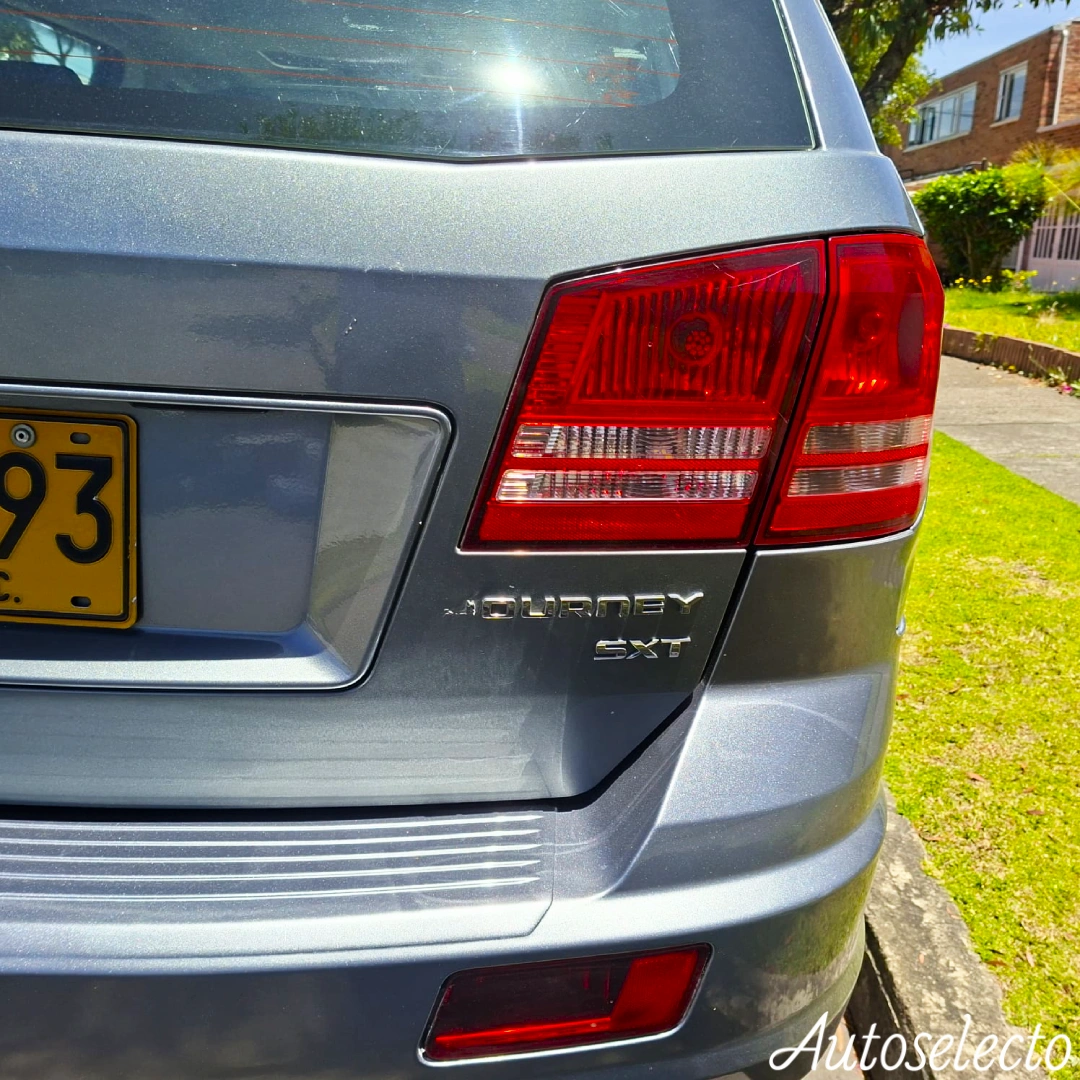 DODGE JOURNEY SXT 2.4 2010
