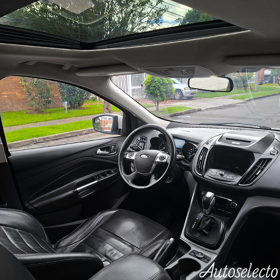 FORD ESCAPE 4X4 TITANIUM 2.0 2015