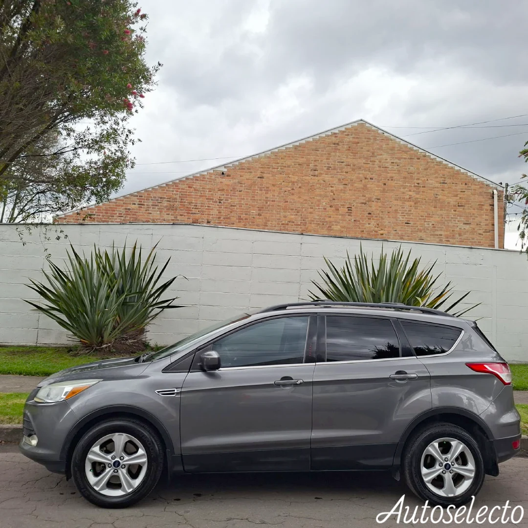 Ford Escape Titanium 4X4