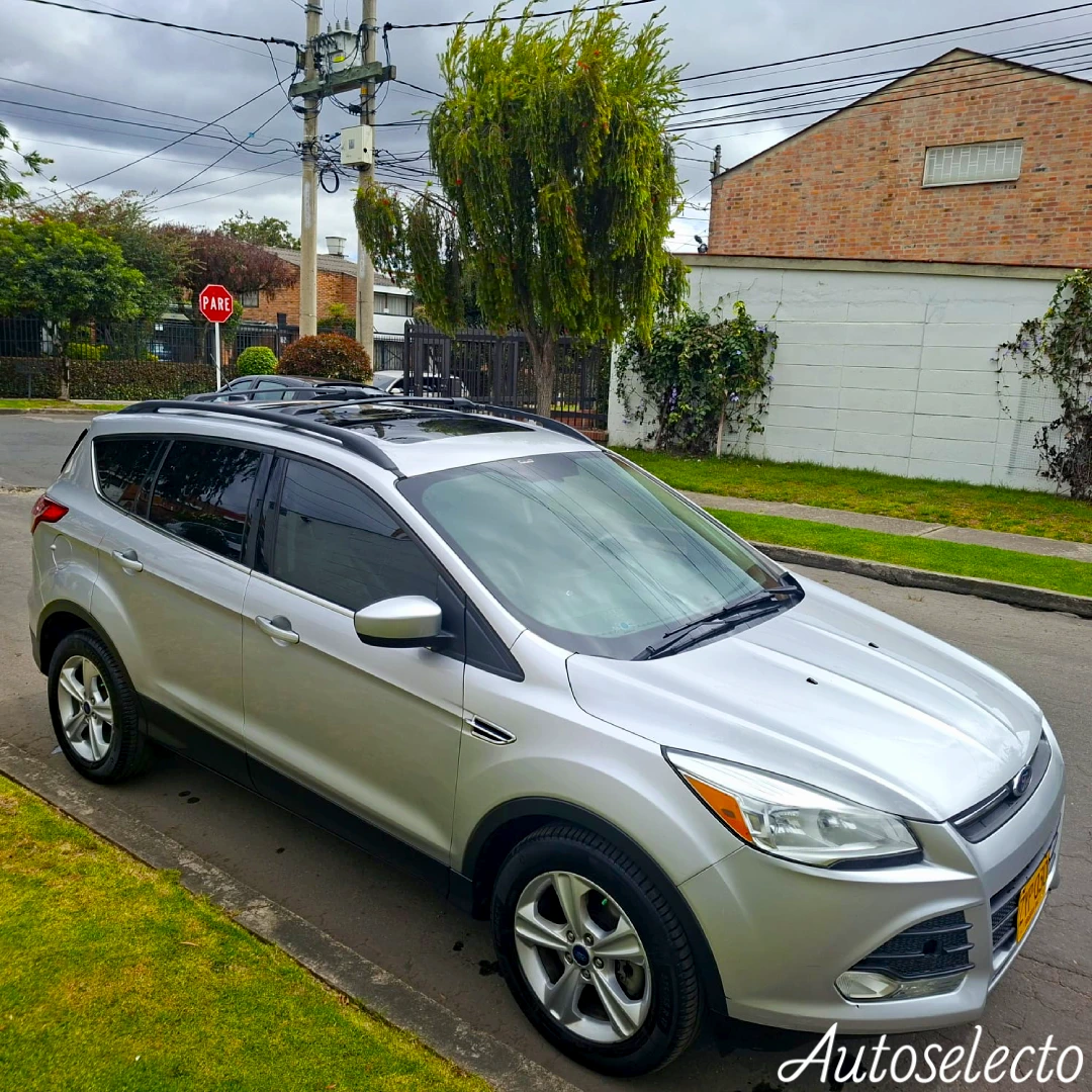 FORD ESCAPE 4X4 TITANIUM 2.0 2014