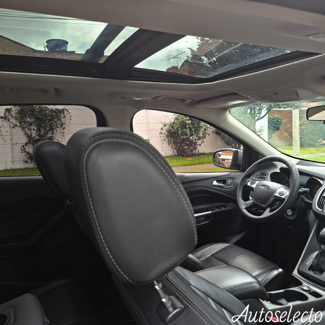 FORD ESCAPE 4X4 TITANIUM 2.0 2014