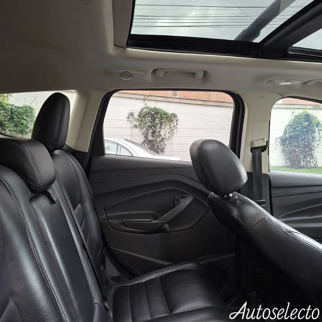 Ford Escape Titanium 4X4