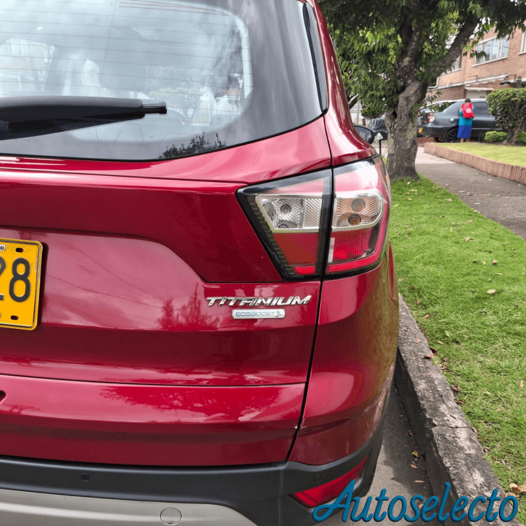 Ford Escape Titanium 4X4