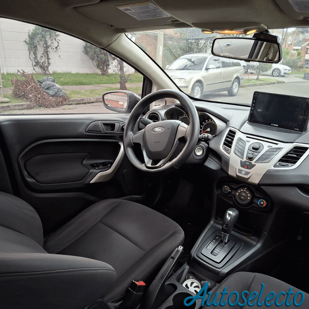 FORD FIESTA SE 1.6 2013