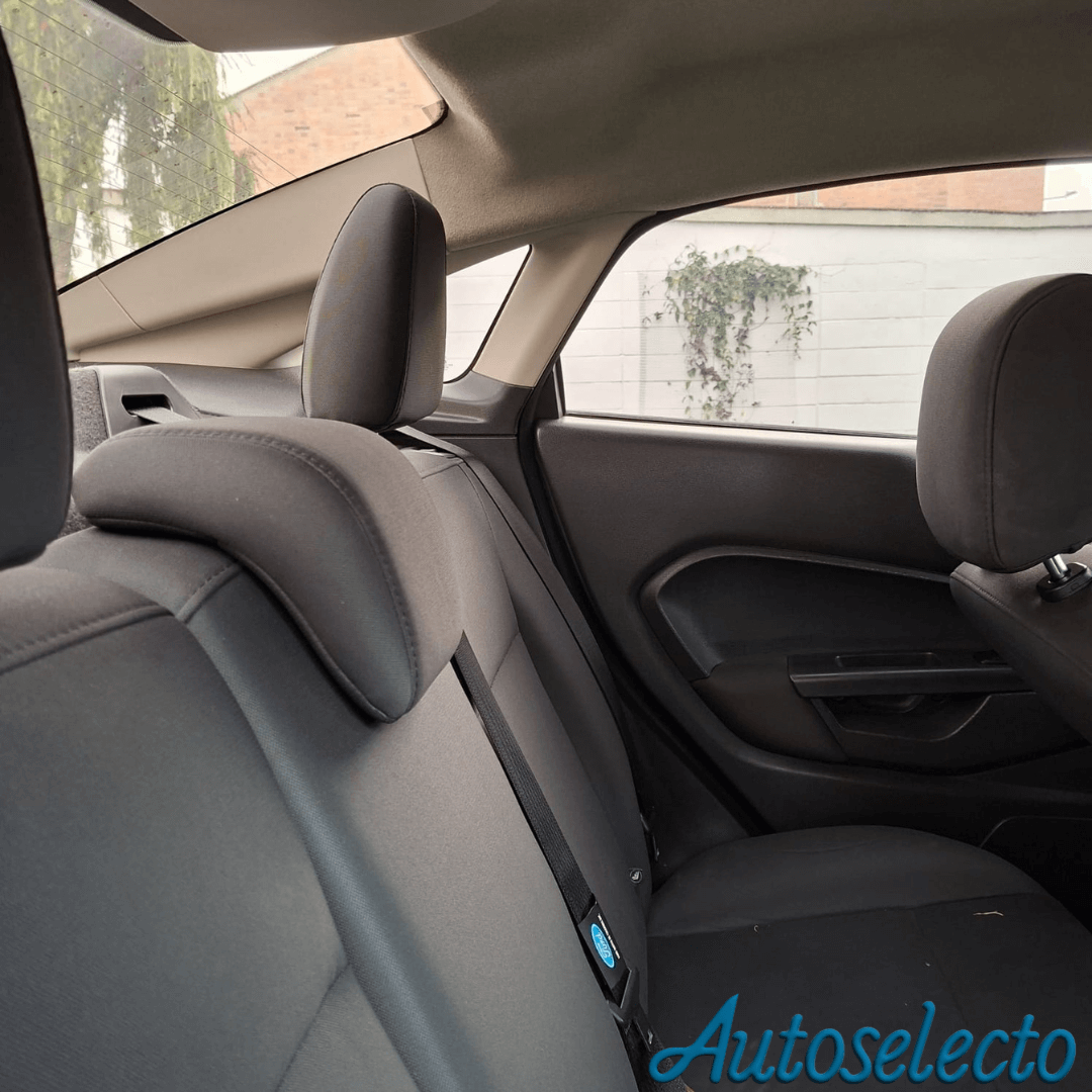 FORD FIESTA SE 1.6 2013
