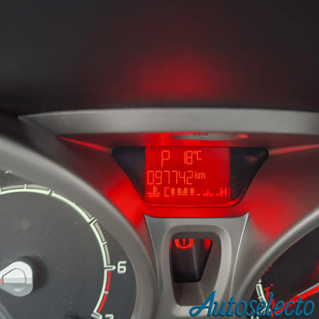 FORD FIESTA SE 1.6 2013