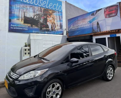 carro ford fiesta modelo 2013