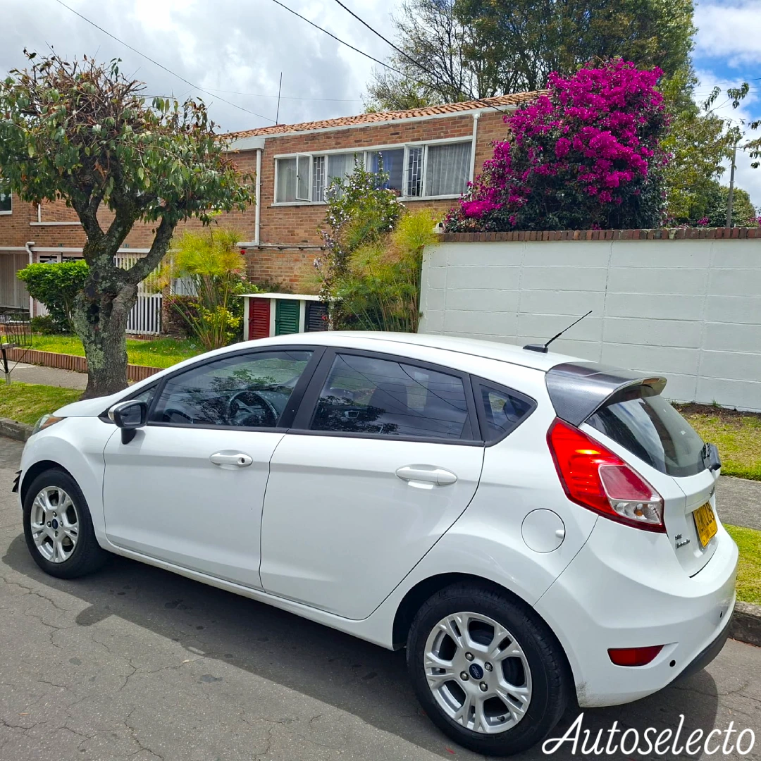 FORD FIESTA SE 1.6 2016