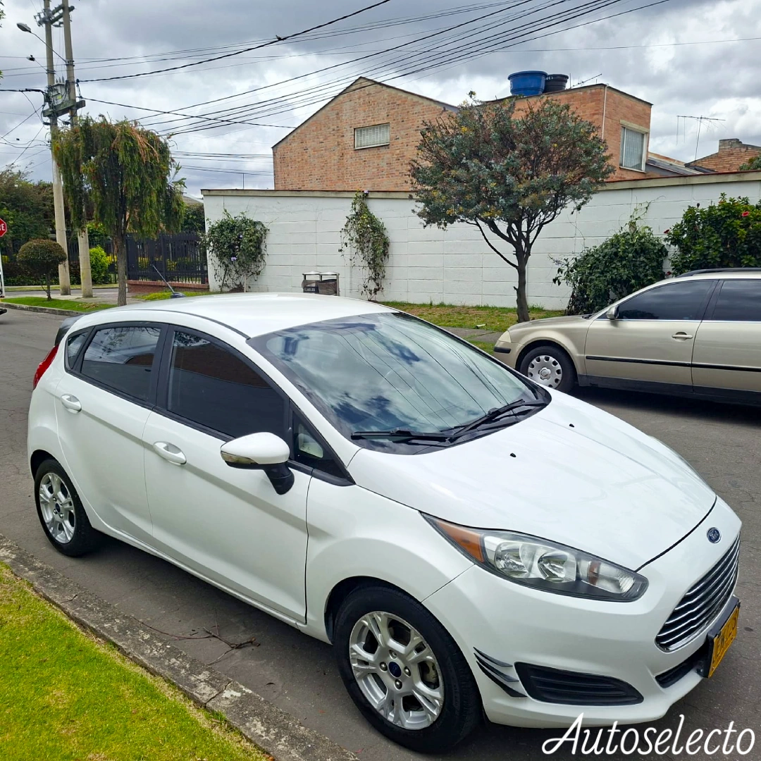 FORD FIESTA SE 1.6 2016