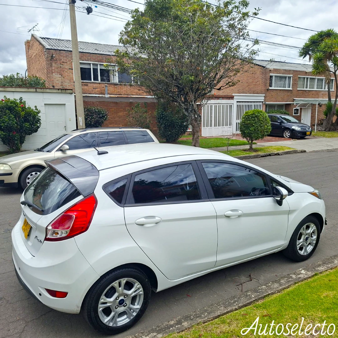 FORD FIESTA SE 1.6 2016