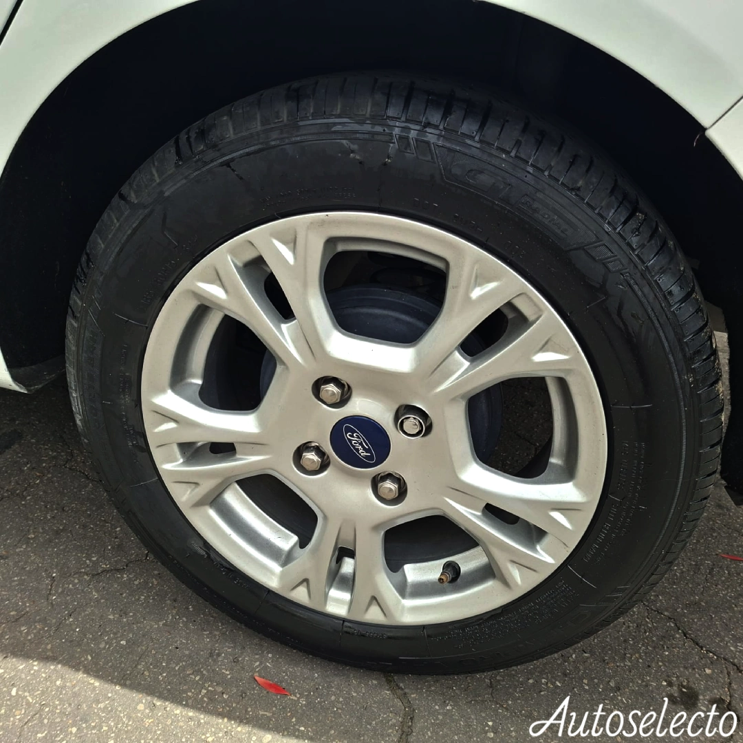 FORD FIESTA SE 1.6 2016