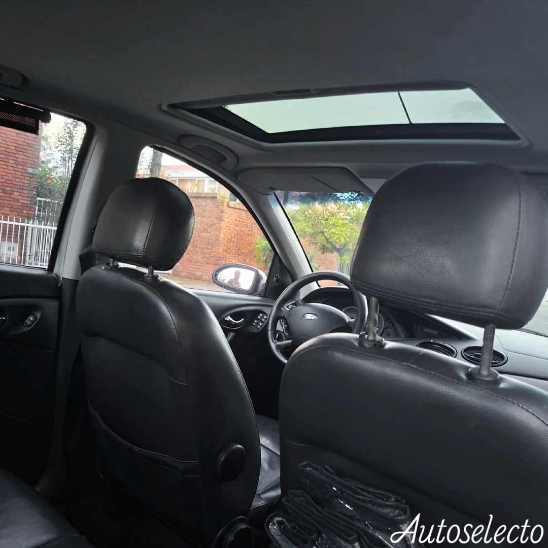 FORD FOCUS TITANIUM 2.0 2007