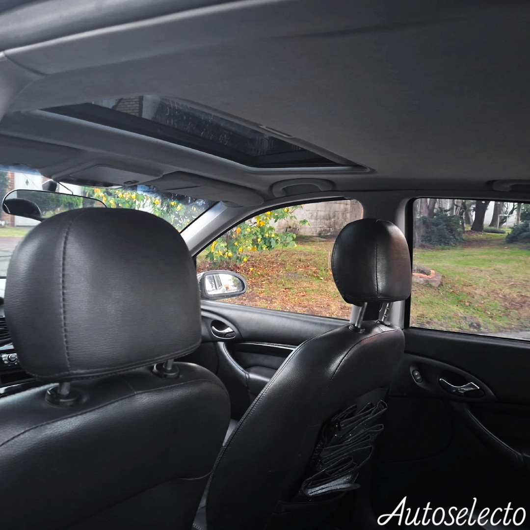 FORD FOCUS TITANIUM 2.0 2007