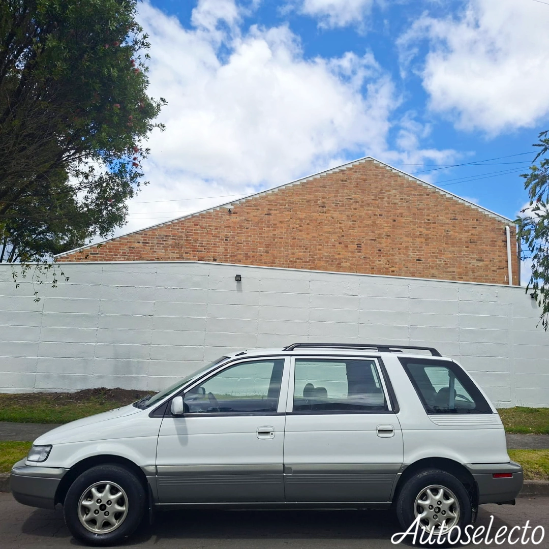 HYUNDAI SANTAMO 1.8 2001