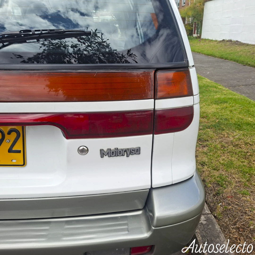 HYUNDAI SANTAMO 1.8 2001