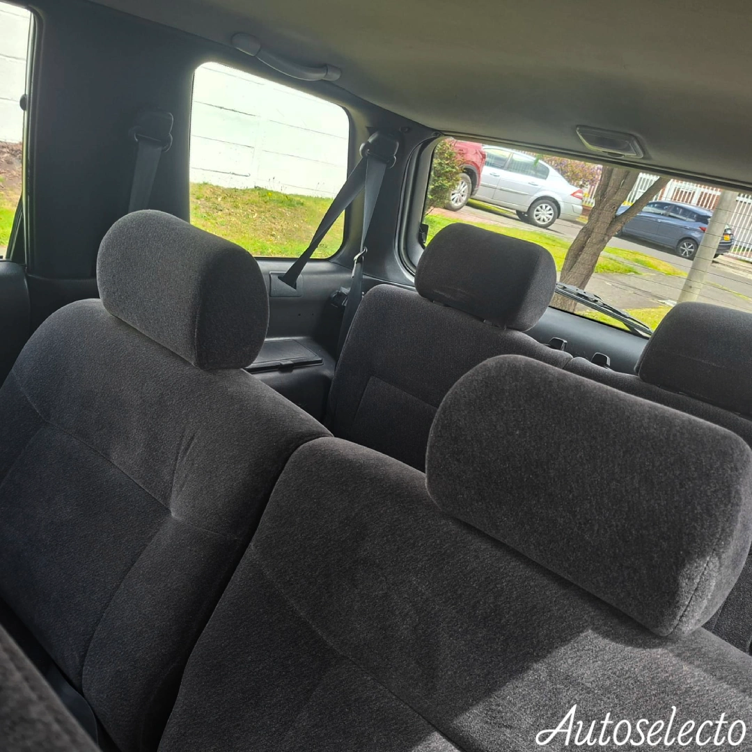HYUNDAI SANTAMO 1.8 2001
