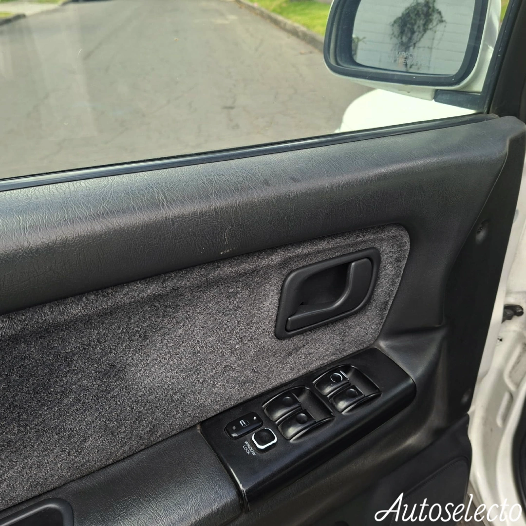 HYUNDAI SANTAMO 1.8 2001