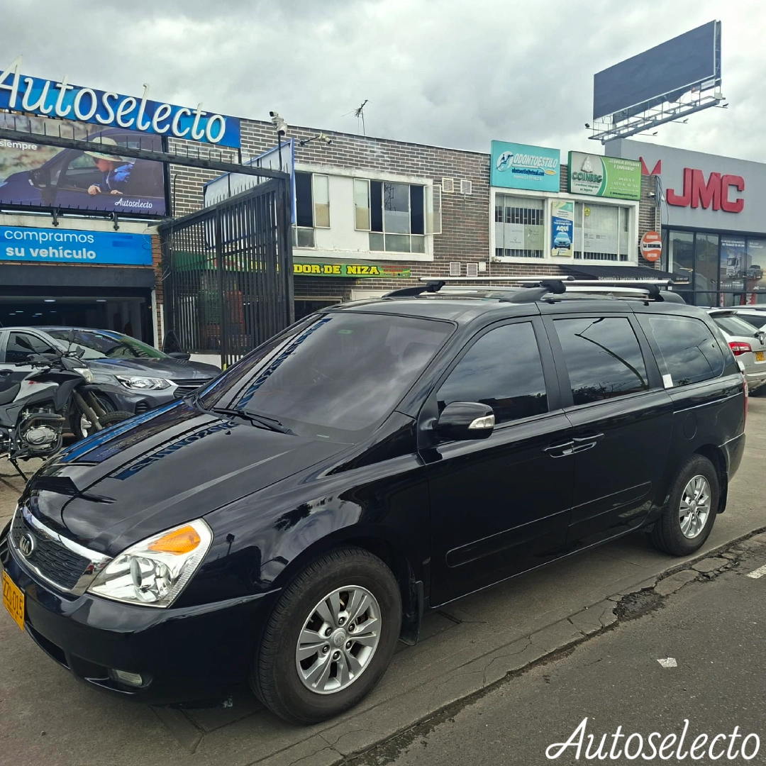 KIA CARNIVAL SEDONA 2.9 2015