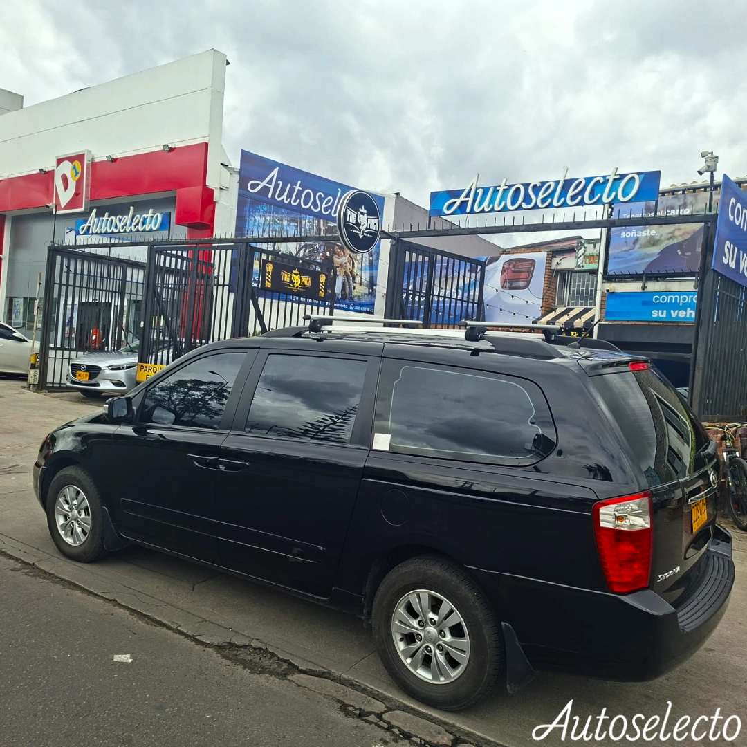 KIA CARNIVAL SEDONA 2.9 2015