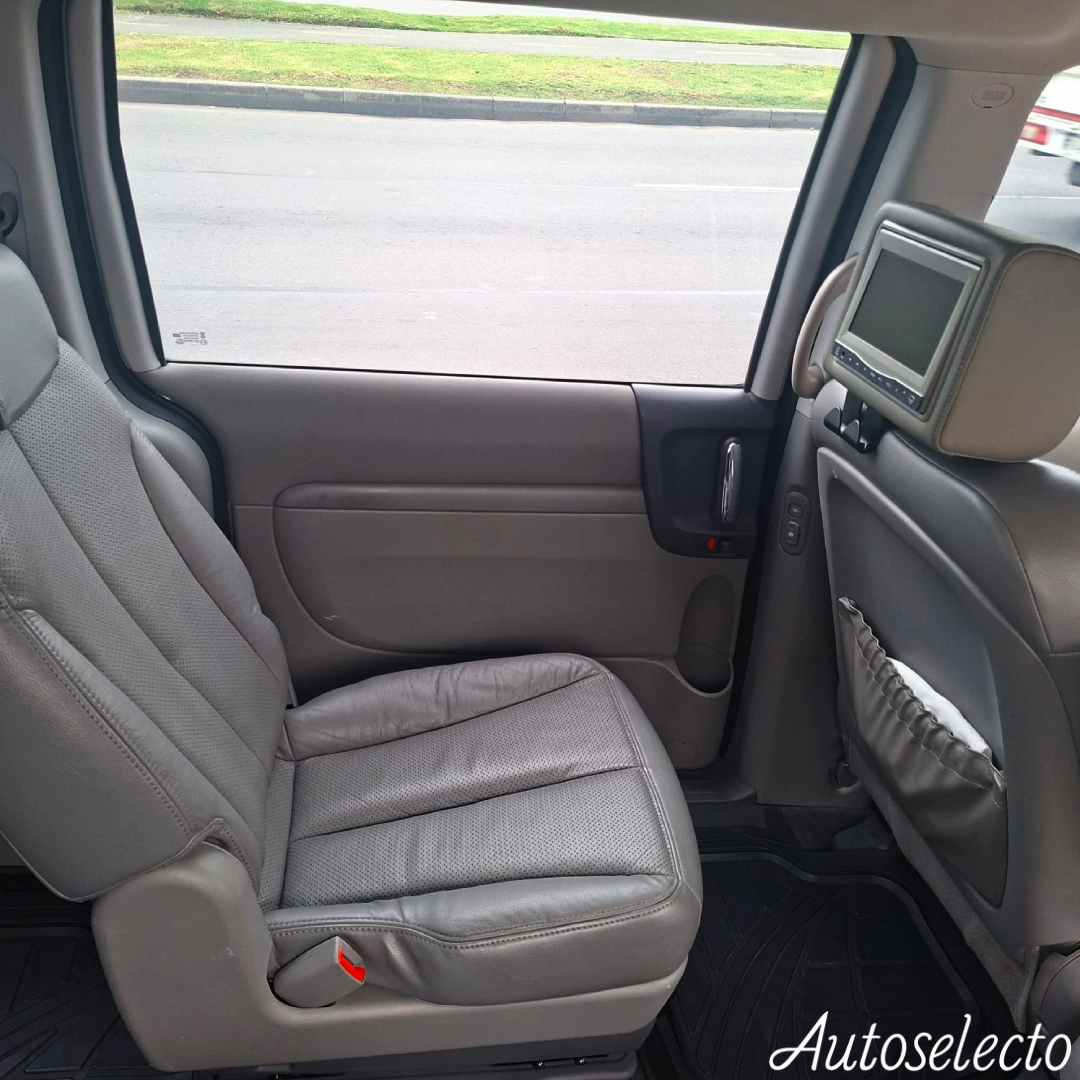 KIA CARNIVAL SEDONA 2.9 2015