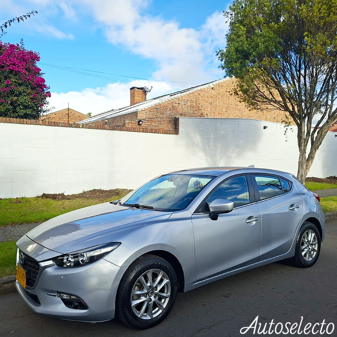 MAZDA 3 TOURING 2.0 2018